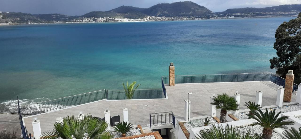 Castello Apartment Bacoli Ngoại thất bức ảnh