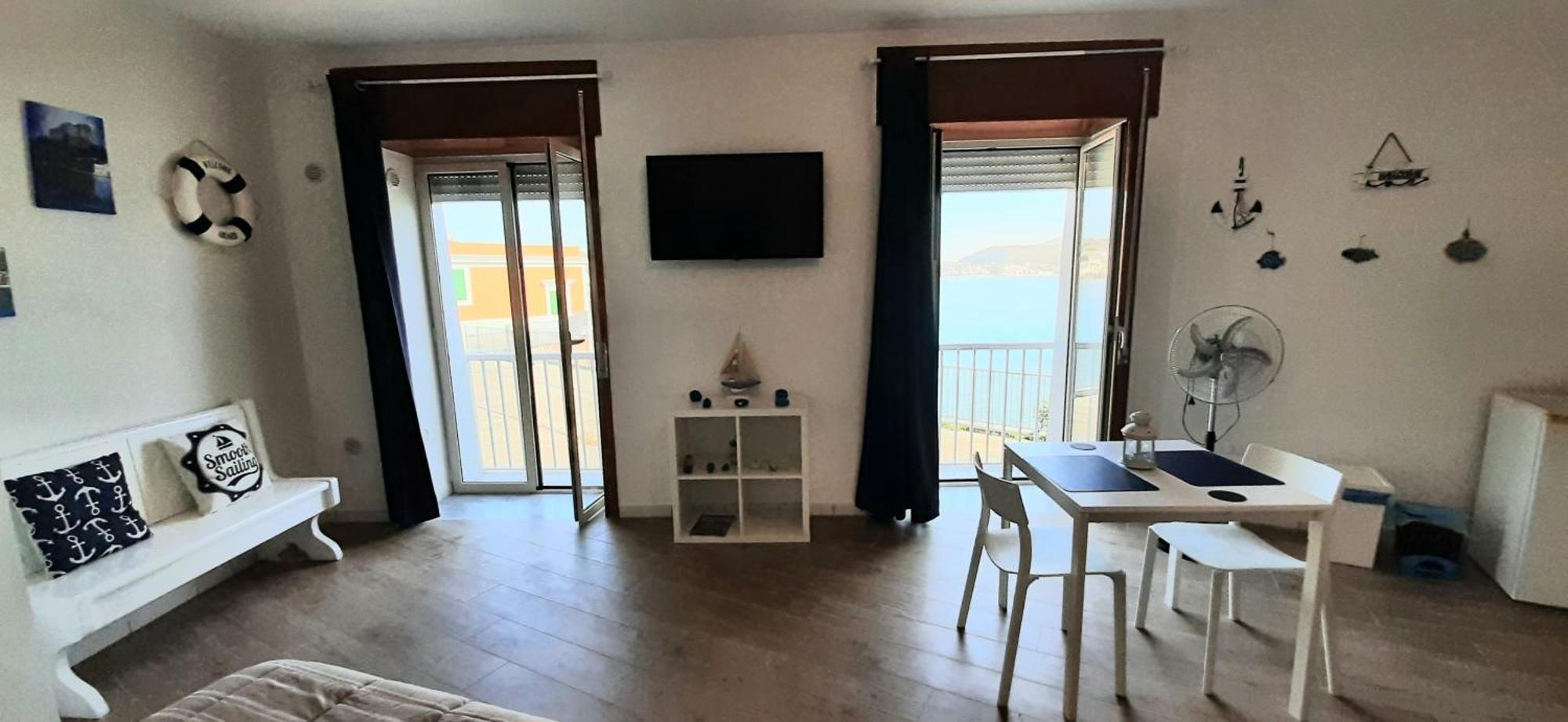 Castello Apartment Bacoli Ngoại thất bức ảnh