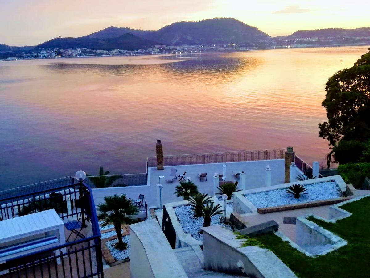 Castello Apartment Bacoli Ngoại thất bức ảnh